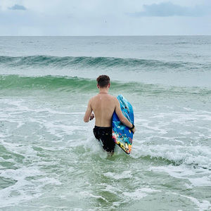 Meet your Posher, Carson